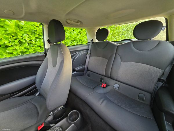 2010 MINI Cooper 1.6 D – 6 Speed – New NCT 399996734