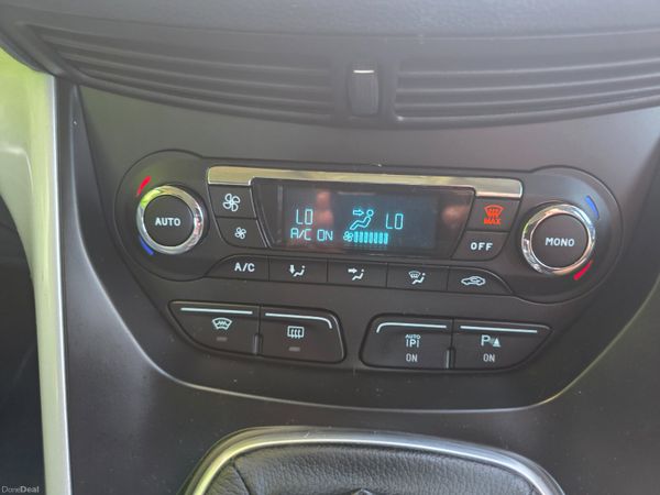 2011 Ford Grand C-Max 1.6 TDCi Titanium – 7 Seater 399997366