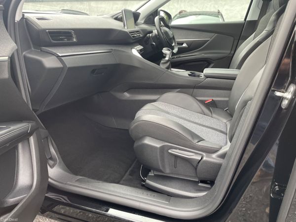 Peugeot 5008 7 Seater 310062560