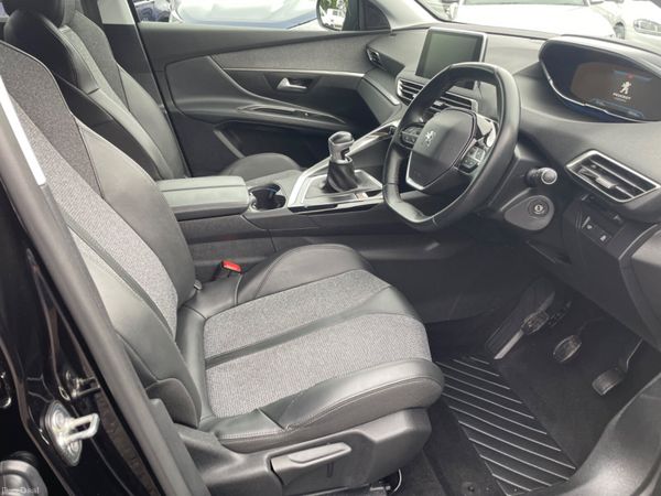 Peugeot 5008 7 Seater 310062561