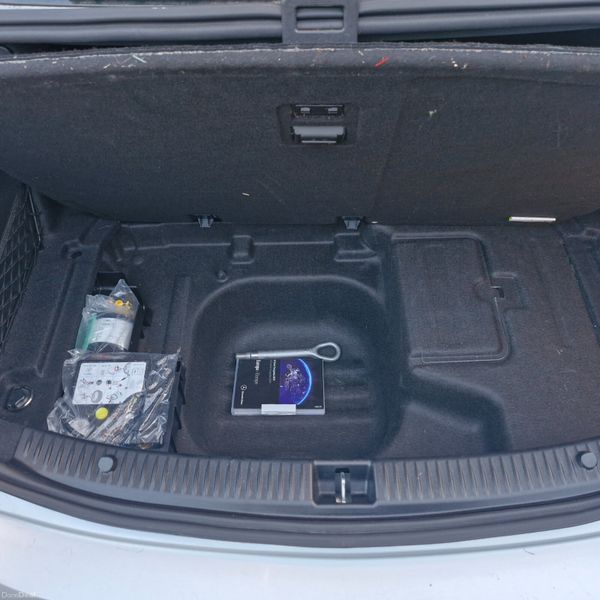 Low Mileage Mercedes-Benz C-220d 315059418