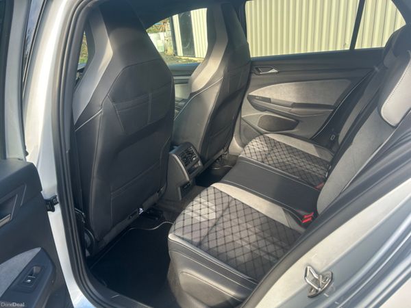 V W GOLF 2.0TDI R- LINE AUTO MK8 VRT INC 318544818
