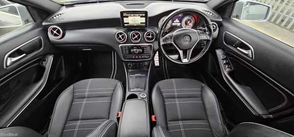 2015 Mercedes-Benz A-180 321589998