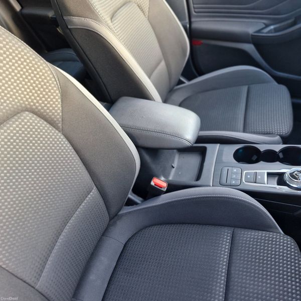 Low Mileage Ford Focus 2022 1.5d auto 322151598