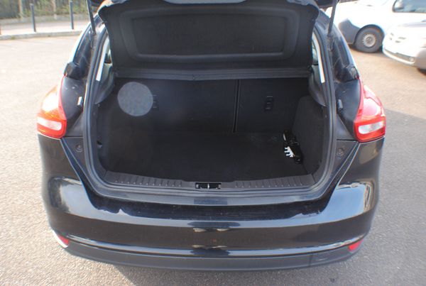 Ford Focus 2015 1.6 TDCi  Style Black 322709108