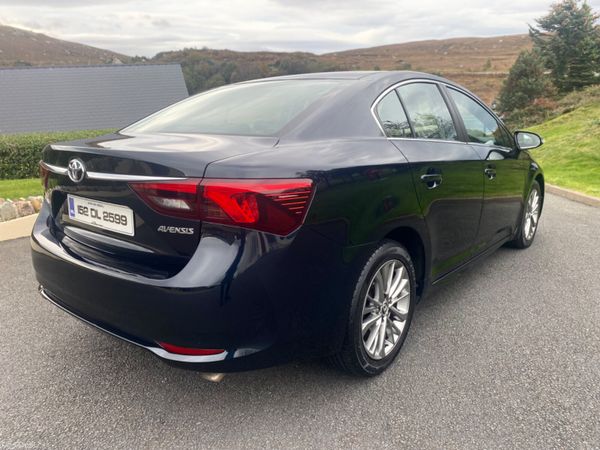 Toyota Avensis 2.0D4D Busniess Edition 324043983