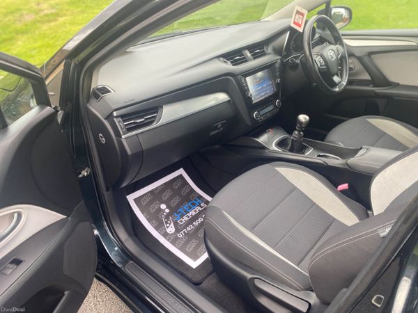 Toyota Avensis 2.0D4D Busniess Edition 324043999