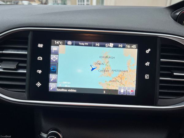 Peugeot 308 2017 325784712