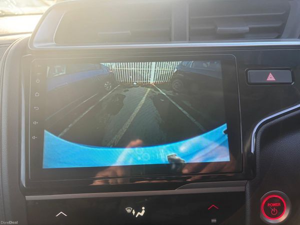 Honda fit hybrid auto low millage 327332892