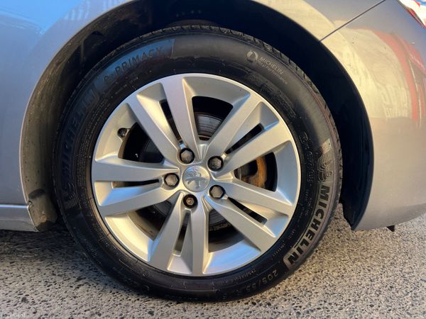 Peugeot 308 Active 1.5HDi NCT 329021956