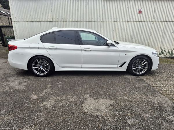 💥2019 BMW 5-Series M-Sport💥(G30+Warranty+Low Km) 329773552