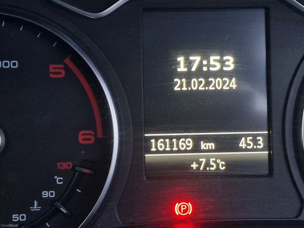 Audi A3 1.6d semi leather seats 332790143