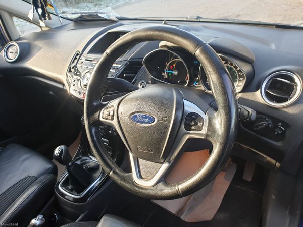 161 Ford Fiesta 1.0l New Nct11/26 332940865