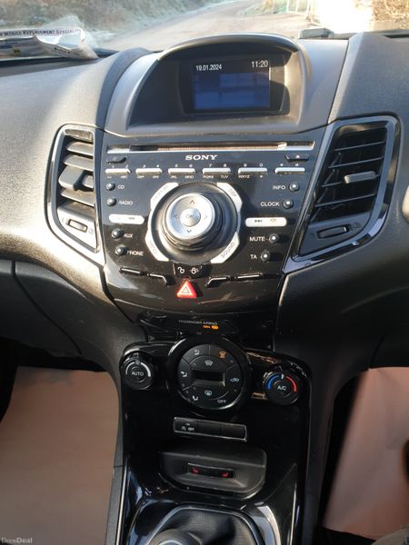 161 Ford Fiesta 1.0l New Nct11/26 332940880