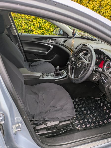 Vauxhall Insignia 2013/NCT 10/26 335526660