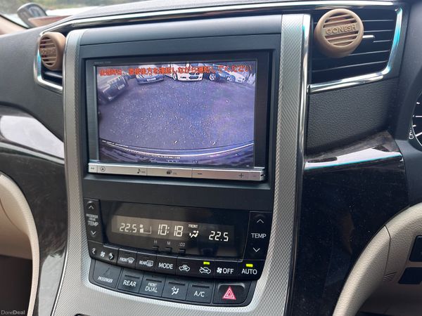2014 TOYOTA ALPHARD HYBRID 7 seats 400040574