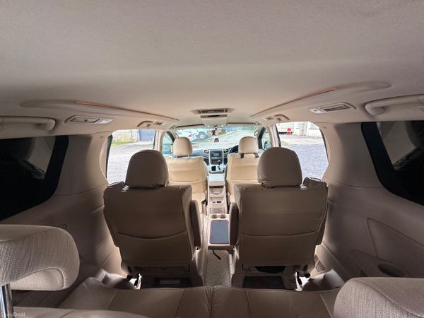 2014 TOYOTA ALPHARD HYBRID 7 seats 400040578