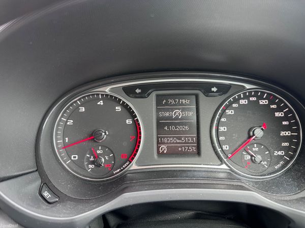11 AUDI A1 1.4 AUTO 400041244