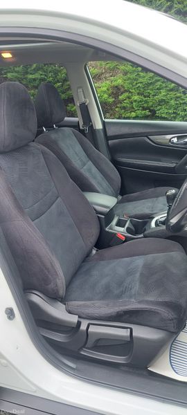 Nissan X-Trail 2016. 7 Seater 400053470