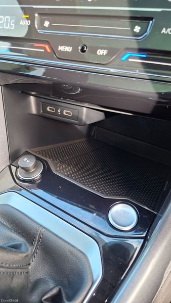 Volkswagen T-Roc 2022. 1.0L Petrol 400058212
