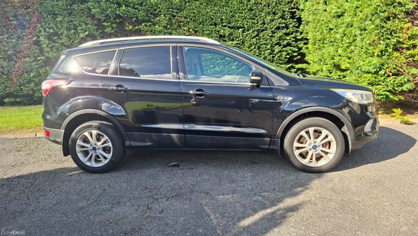 Ford EcoSport 2017. Commercial 400063202