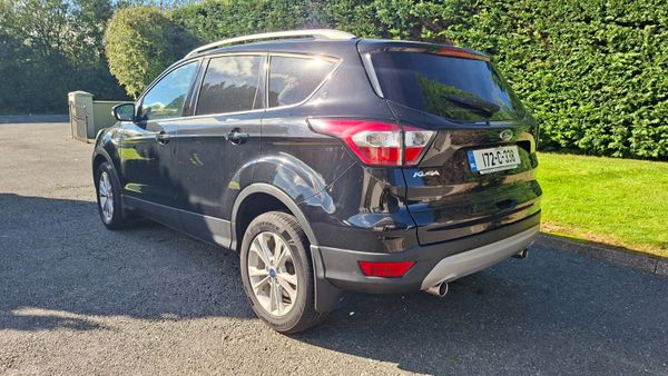 Ford EcoSport 2017. Commercial 400063208