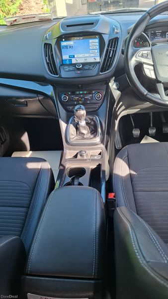 Ford EcoSport 2017. Commercial 400063212