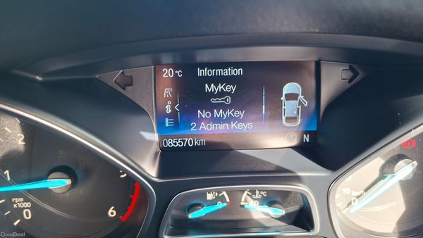 Ford EcoSport 2017. Commercial 400063222