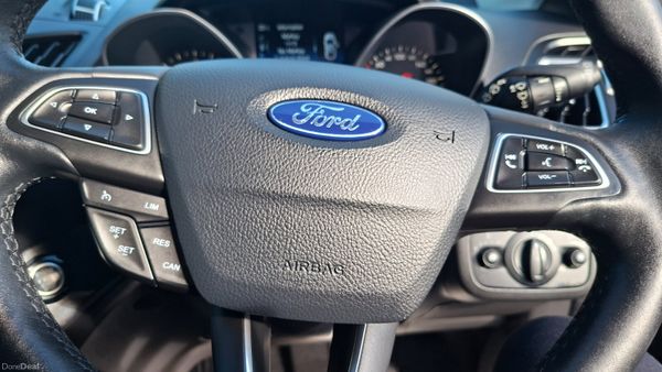 Ford EcoSport 2017. Commercial 400063224