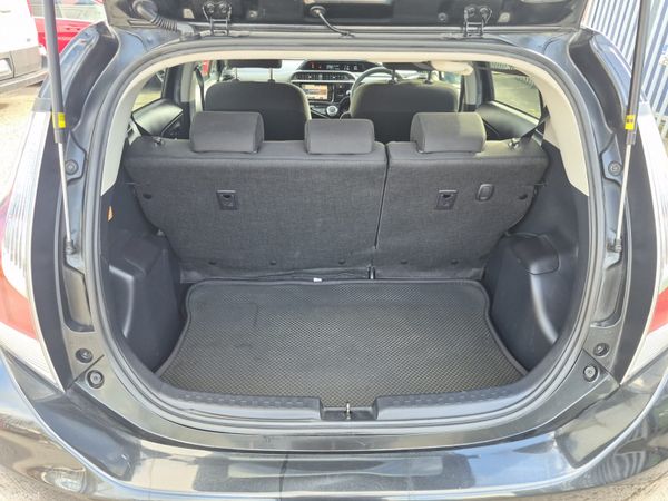2016 Toyota Aqua 400070120