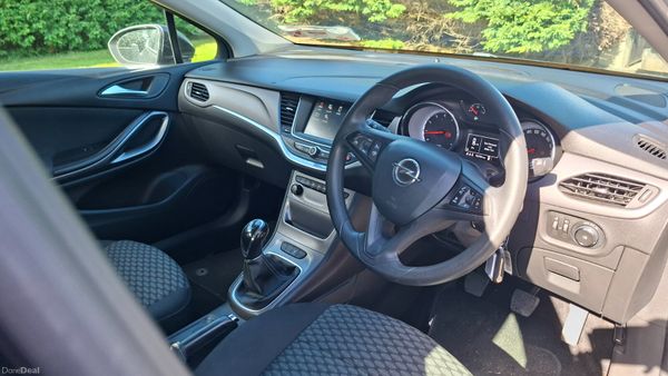 Opel Astra 2016. Petrol 400070590