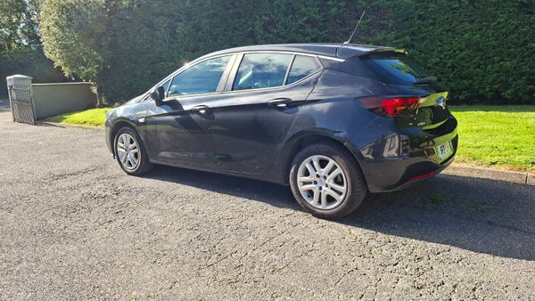 Opel Astra 2016. Petrol 400070592