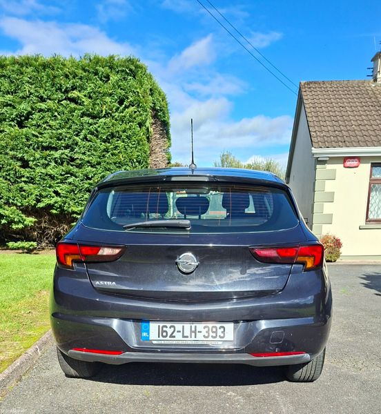 Opel Astra 2016. Petrol 400071724