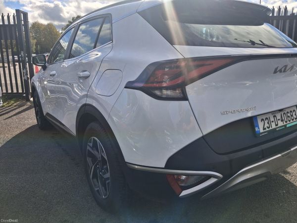 Kia Sportage 2023 400072316