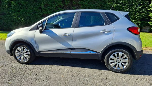 Renault Captur 2017 400077100