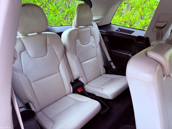 2017 VOLVO XC90 D4 INSCRIPTION 7 SEATS AUTOMATIC 400029582