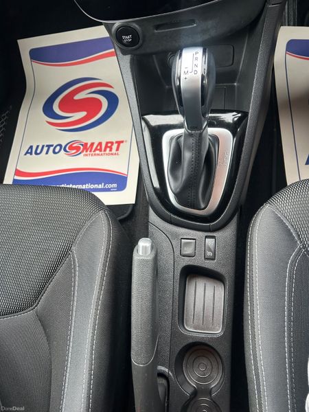 RENAULT CLIO 2019 AUTOMATIC LIMITED MODEL 400037182