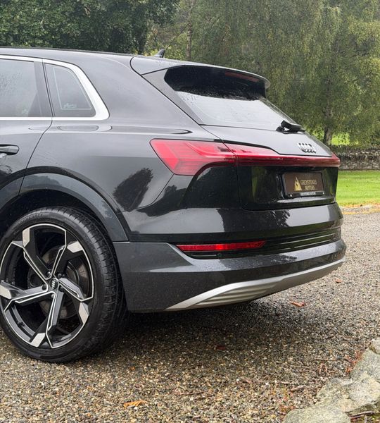 2020 Audi E-Tron 50 Technik Quattro 71.2 400164196
