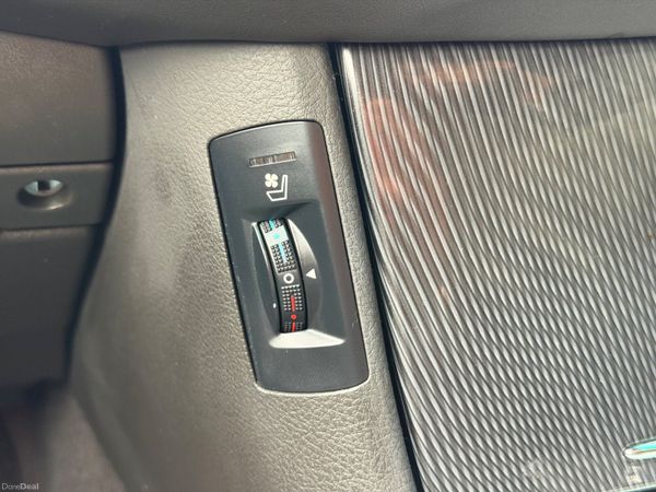 2011 Toyota Crown 3.5 V6 Hybrid | 99,500 KM | 400165316