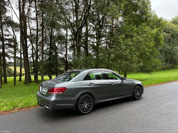 Mercedes-Benz E-Class 2016 400165810
