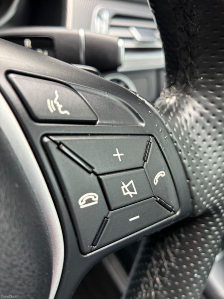 Mercedes-Benz E-Class 2016 400165814