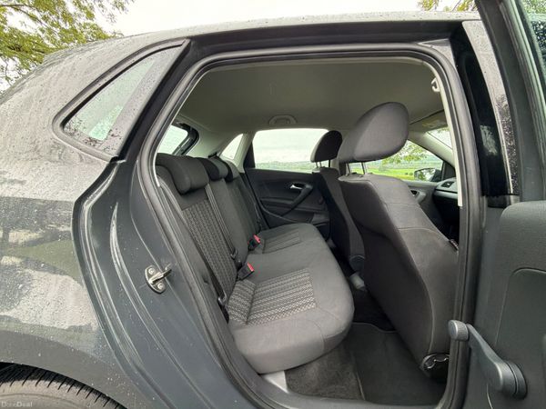 Volkswagen Polo 2017 Trandline Low mileage 400189934
