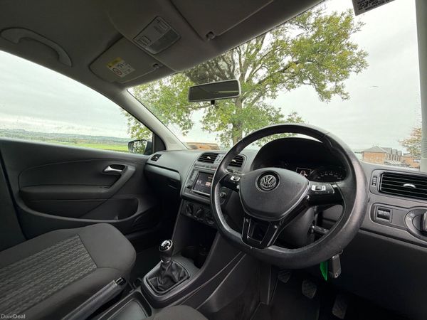 Volkswagen Polo 2017 Trandline Low mileage 400190796