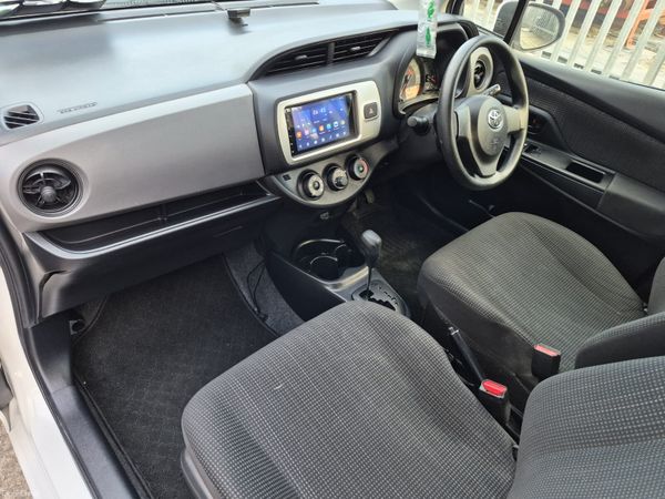 2016 Toyota Vitz 400114846