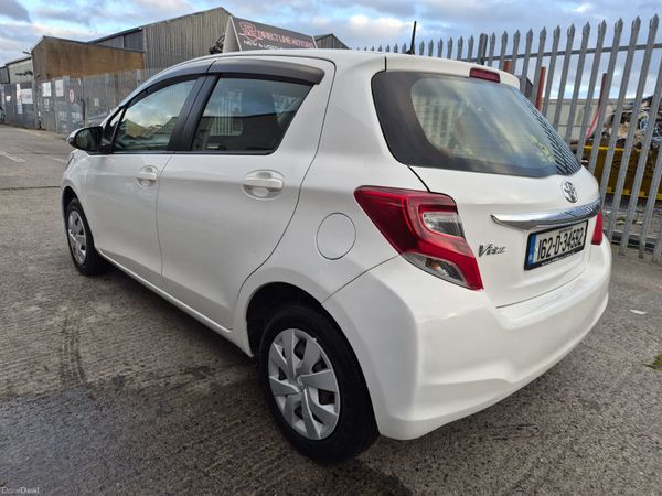 2016 Toyota Vitz 400114818