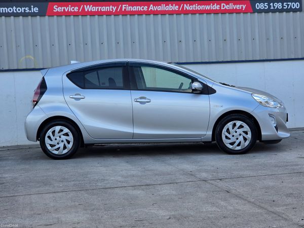 2017 Toyota Aqua all, 4 of 21