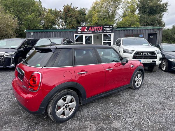 17 Mini Cooper 1.5 D 400126386