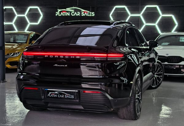 🔥2024 Porsche Macan 4 Electric 400128328