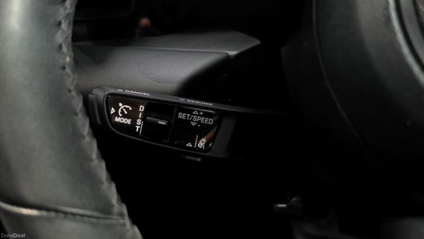 🔥2024 Porsche Macan 4 Electric 400128464
