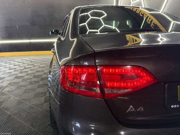 ◼️2010 AUDI A4 S-LINE 2.0TDI MANUAL◼️ 400240334